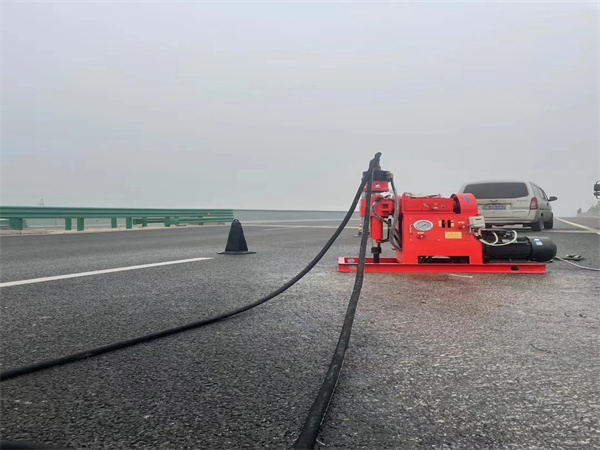 奉贤马路路基路面开裂下沉注浆加固灌浆